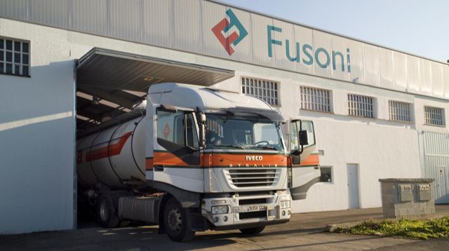 弗索尼（FUSONI）脫模劑完美解決無(wú)醛板生產(chǎn)中鋼帶粘連問題